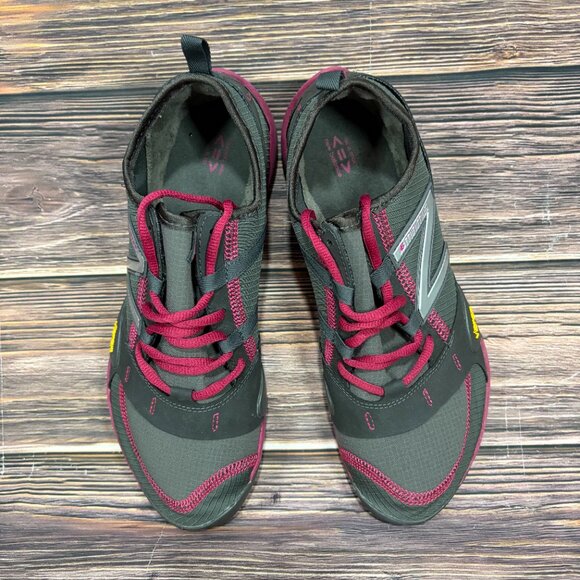 New Balance Minimus Women's Trail Running Shoes Grey Magenta Athletic Size 10 - Picture 7 of 8